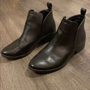 Women’s Black Leather Booties, size 7.5